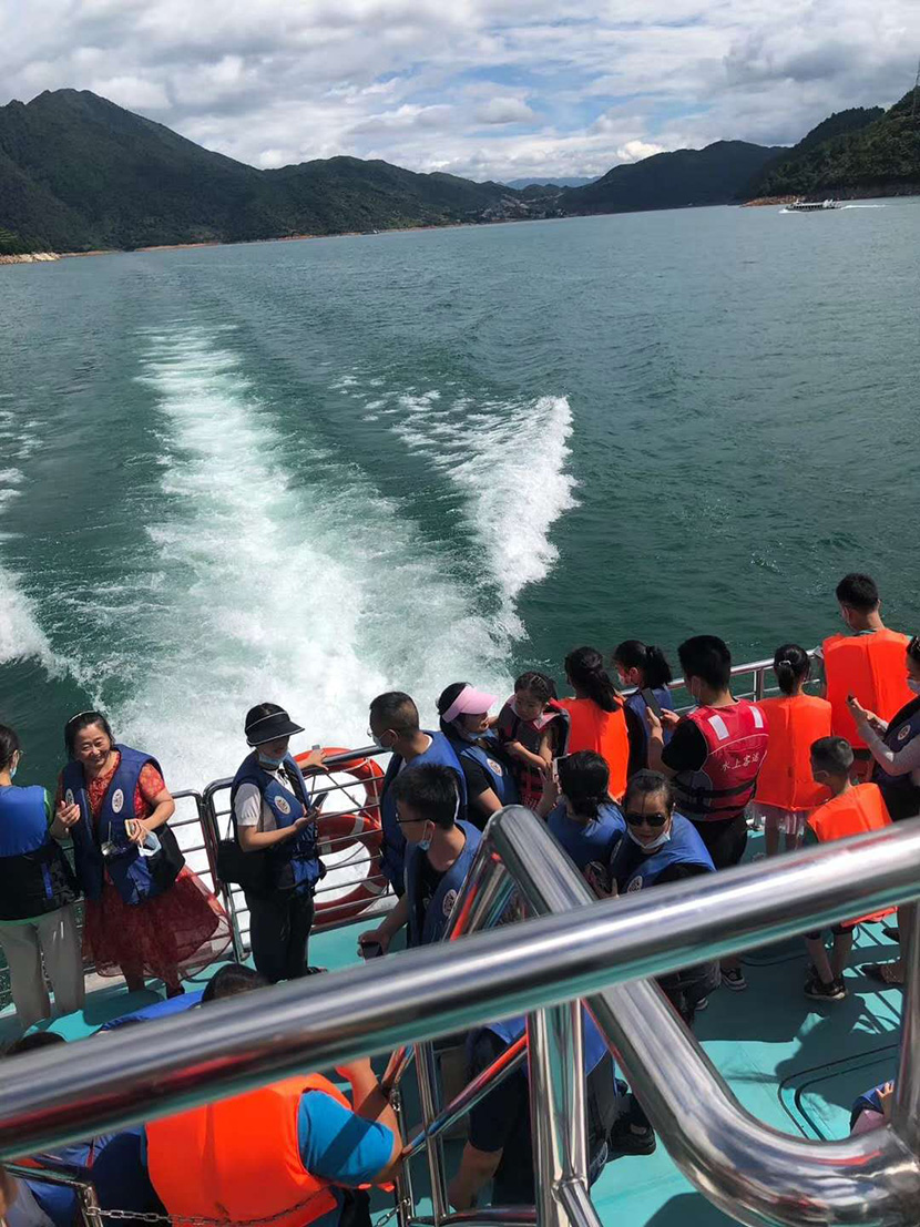 湖南泓冠旅游